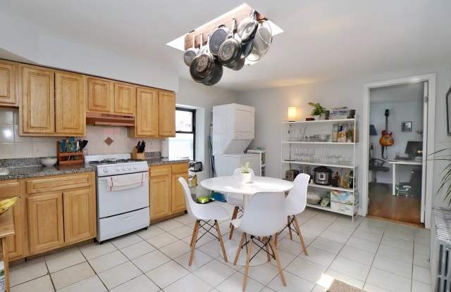 603 JERSEY AVE - 603 Jersey Avenue, Jersey City, NJ 07302