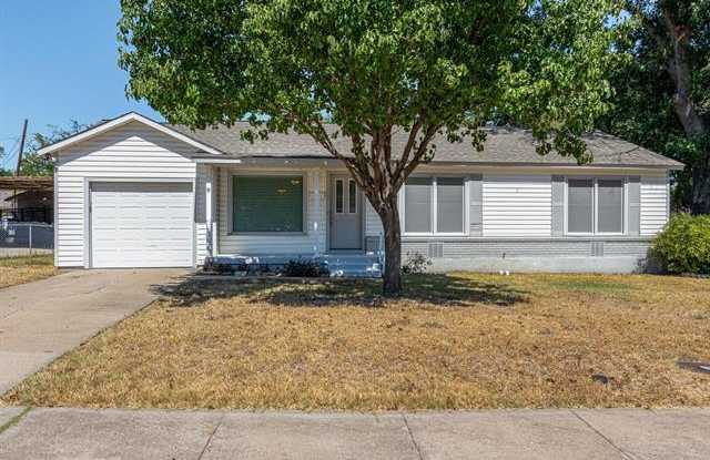 4809 Monna Street - 4809 Monna Street, Haltom City, TX 76117