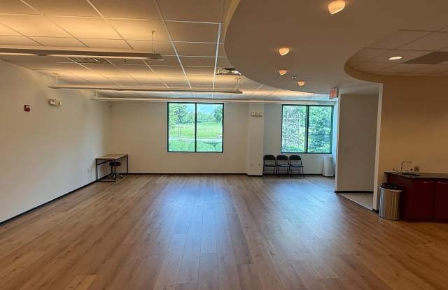 19415 DEERFIELD Gallery 4