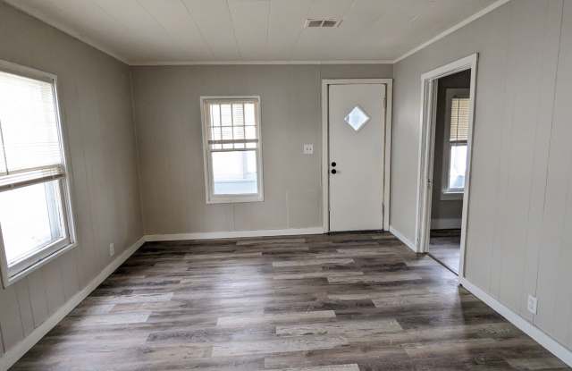 1255 Francis, 2 bedroom house Gallery 3
