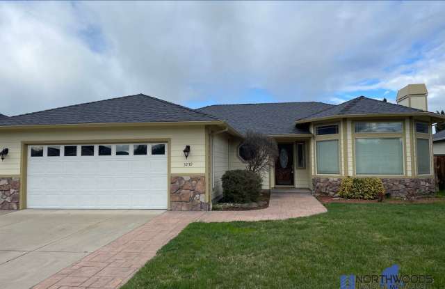 3239 Ford Drive - 3239 Ford Drive, Medford, OR 97504 3239 Ford Drive - 3239 Ford Drive, Medford, OR 97504