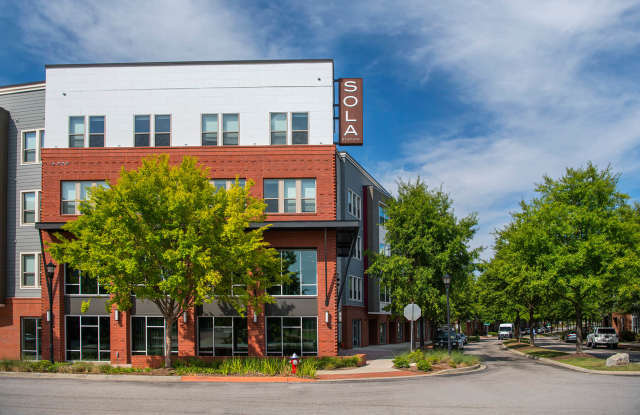 Sola Station Canalside Apartments Gallery 3