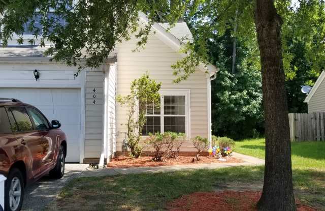 404 Holmes Blvd (Willow Lakes) Yorktown 23692 - 404 Holmes Boulevard, York County, VA 23692