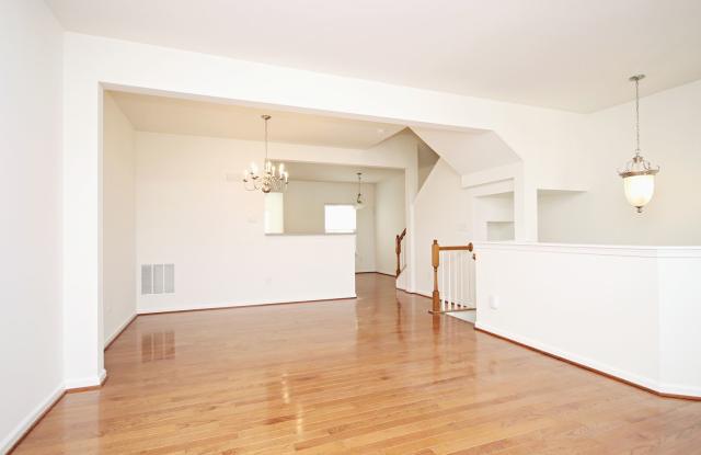 Dog-Friendly Pavilions at Pantops Townhome photos photos