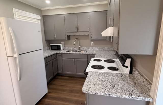 159 Redwood Court Gallery 4