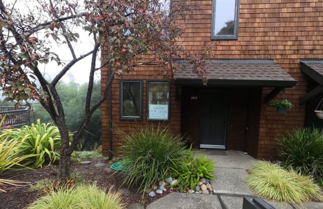 268 Donahue Street - 268 Donahue Street, Marin City, CA 94965
