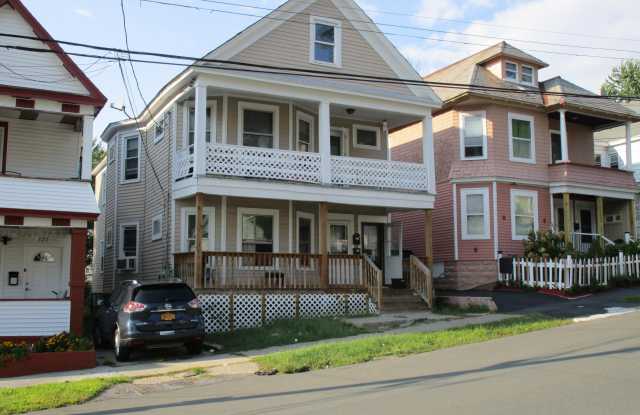 231 Division Street photos photos