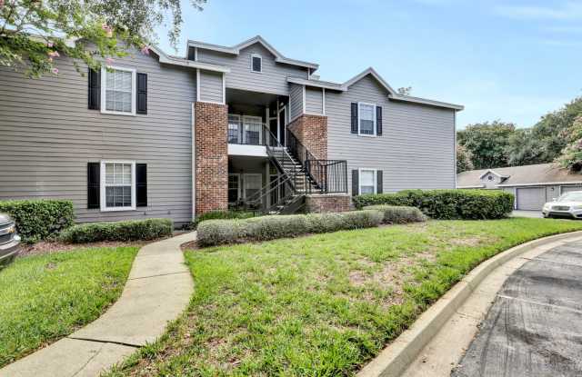 3 bedroom/ 2 bathroom condo next to St Johns Town Center photos photos