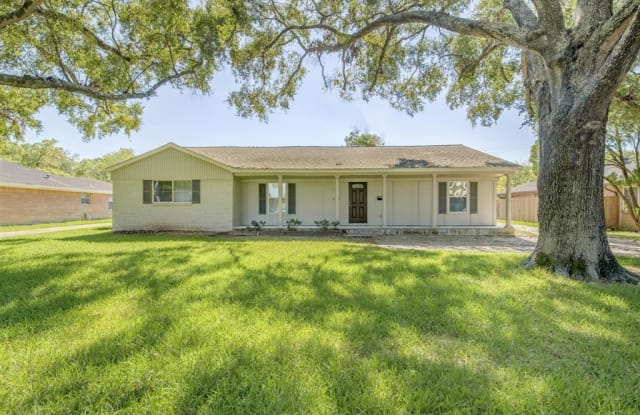 5415 Willowbend Boulevard - 5415 Willowbend Boulevard, Houston, TX 77096
