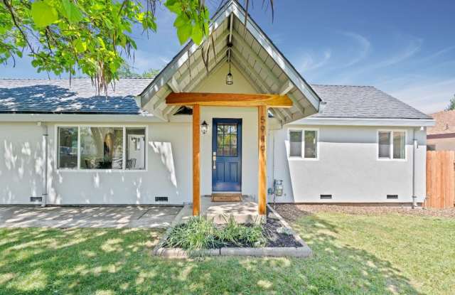 Beautiful Spacious Fully Remodeled Home in Carmichael photos photos