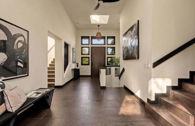 A Private Luxury Retreat in Greenwood Village Gallery 4