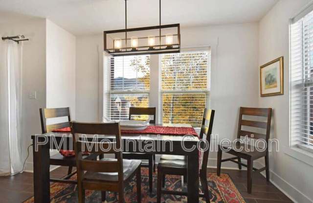 1797 Fox Bay Dr Gallery 3