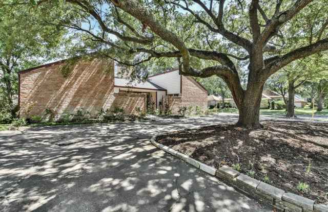 14102 Swiss Hill Drive Gallery 3