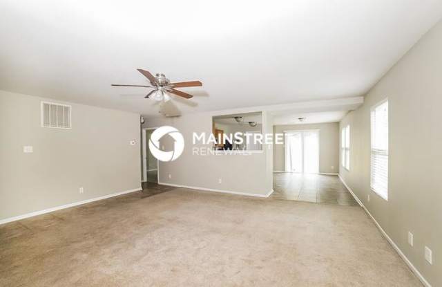 5458 Fairway Forest Drive Gallery 3