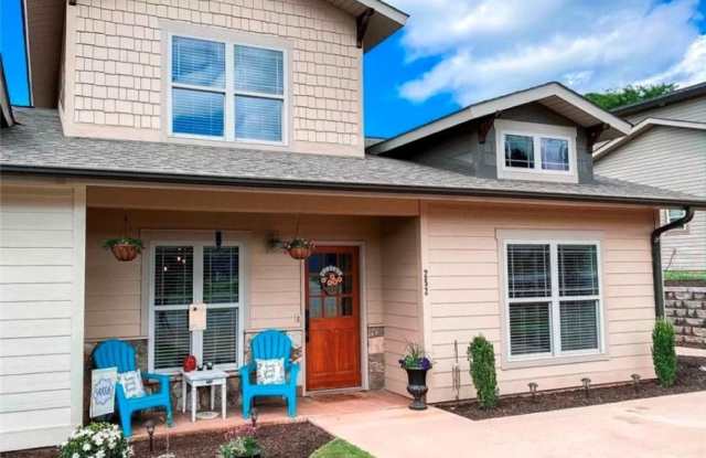 252 Lee Lane - 252 Lee Lane, Seneca, SC 29678