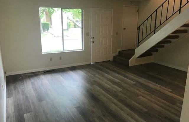 1315 Gold Way Gallery 2