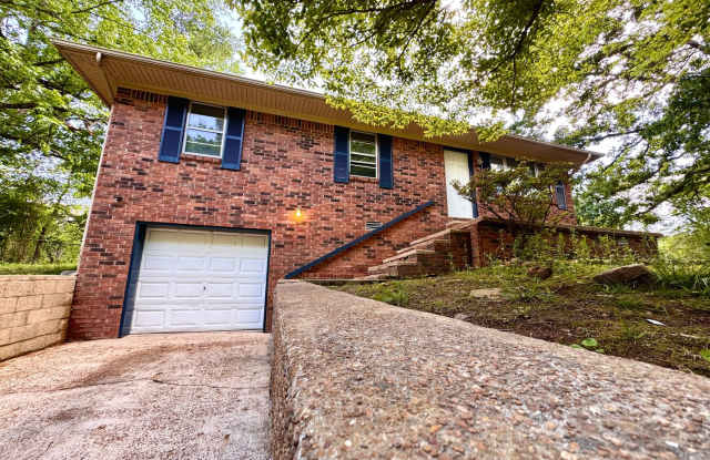 Newly Remodeled 3/1 in Meadow Heights! photos photos