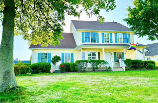 Waterfront Home along Country Club Rd. in the amenity rich private community of Kinsale Glen. photos photos