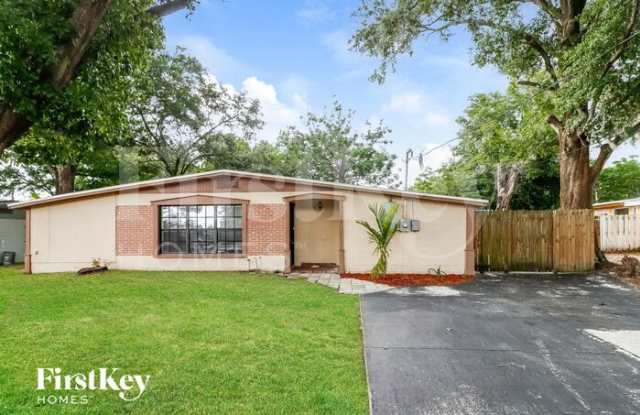510 South Everina Circle - 510 South Everina Circle, Brandon, FL 33510