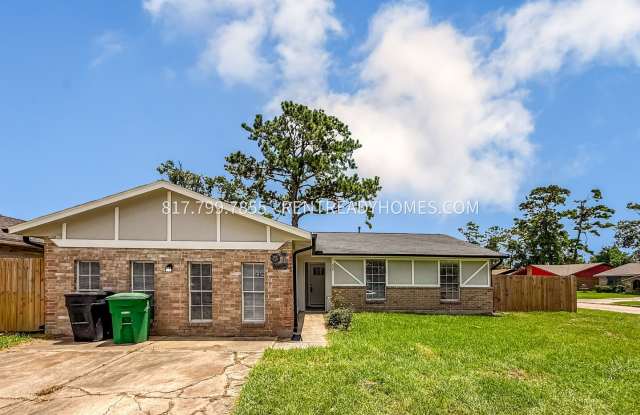 635 Slumberwood Dr - 635 Slumberwood Drive, Houston, TX 77013