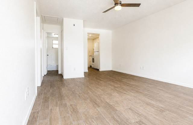 723 Burdick Avenue Gallery 2