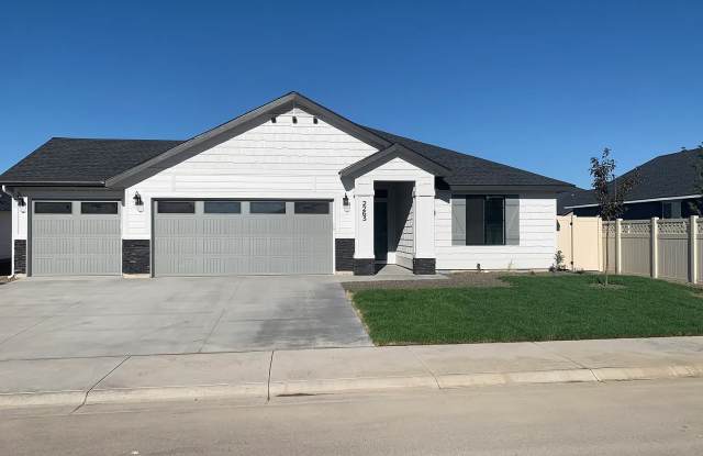 2263 N Steel Fls Ave - 2263 North Steel Falls Avenue, Star, ID 83669