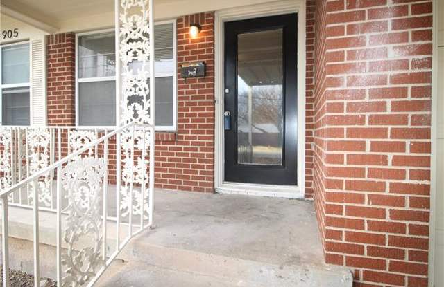 3905 Haltom Road Gallery 2