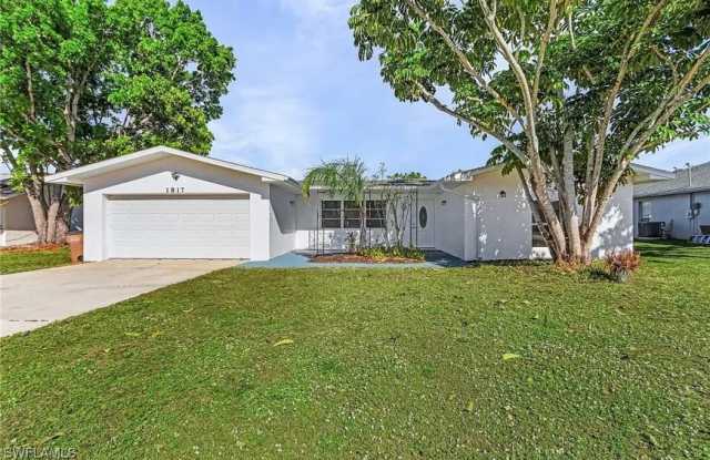 1817 Coral Point Dr. photos photos
