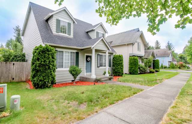 Beautiful Home with AC on Bob's Hollow Gallery 3