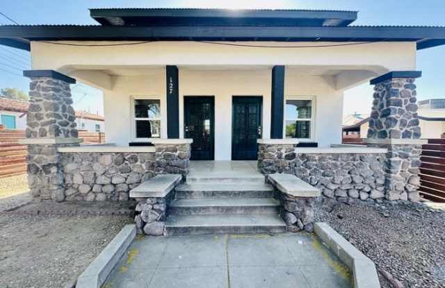 127 North Santa Rita Avenue photos photos