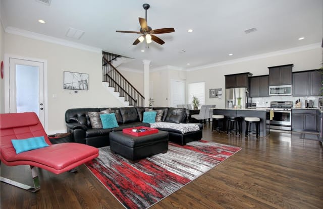 1540 W 23rd Street - 1540 West 23rd Street, Houston, TX 77008