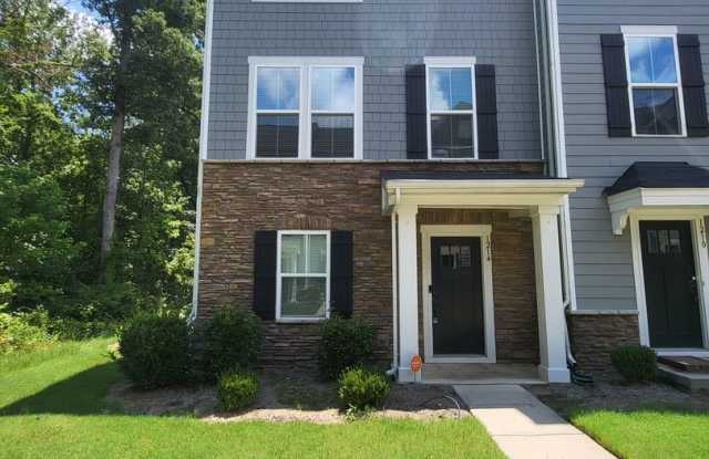 3BR/2.5BA End Unit Townhome photos photos