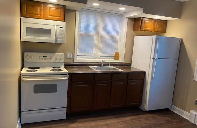 7036 Ridge Ave photos photos