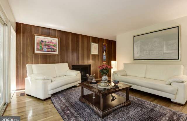 18 WYNKOOP COURT Gallery 3