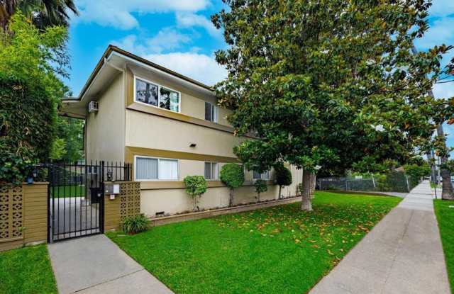 720 E Mountain Street photos photos