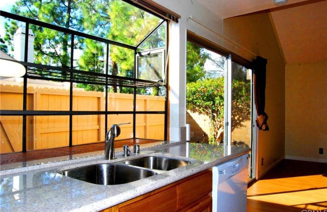 22872 CAMINITO ORO - 22872 Caminito Oro, Irvine, CA 92618