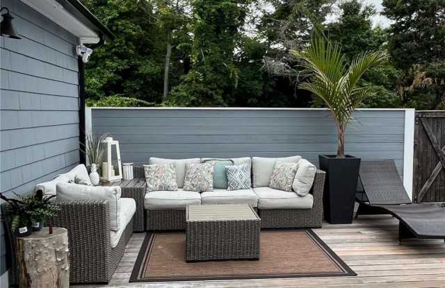 265 Cottage Walk Gallery 4