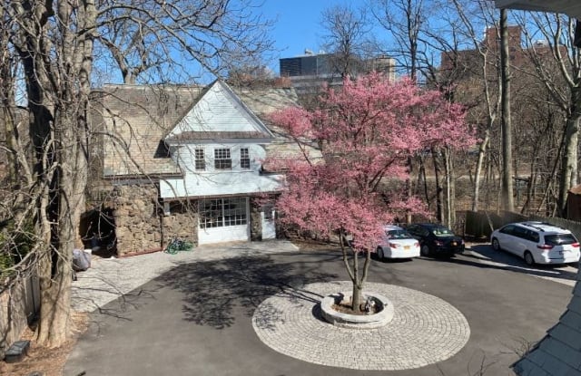 259 Kent St - 259 Kent Street, Brookline, MA 02446