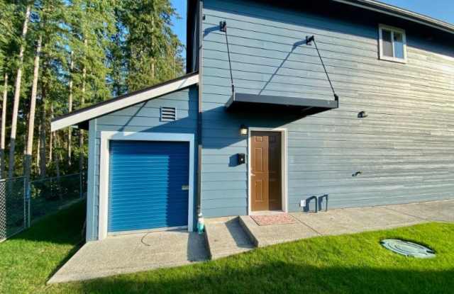 15934 SE 322nd St - 15934 Southeast 322nd Street, Lake Holm, WA 98092