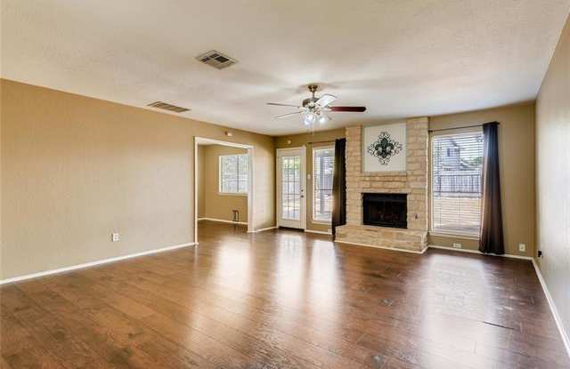 6002 Abilene TRL Gallery 2