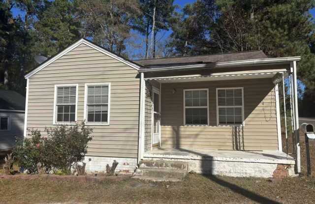 800 N Steele Street - 800 North Steele Street, Sanford, NC 27330