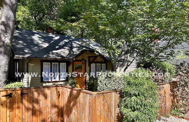 CONING SOON: Charming 1925 Bungalow, one of the original Lake Oswego homes. photos photos