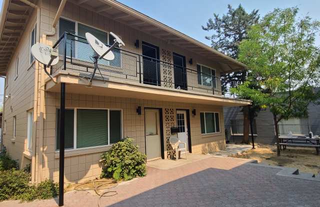 Remodeled 2 bedroom near Midtown photos photos