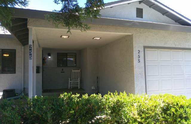 Must see in North Vacaville - 255 Poplar Street, Vacaville, CA 95688