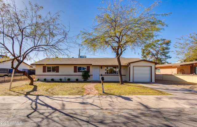 2515 E KAREN Drive photos photos