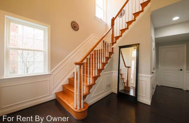 7608 Brittany Parc Court Gallery 3