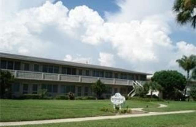 421 12th Ave S unit: A-9 photos photos