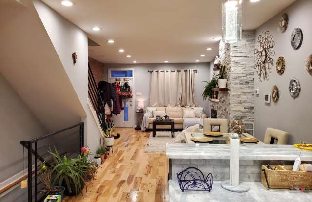 2619 MANTON Street photos photos