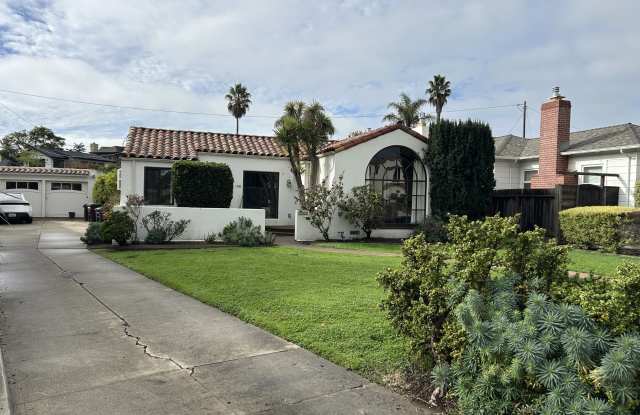 109 Manor Place - 109 Manor Place, Santa Cruz, CA 95060