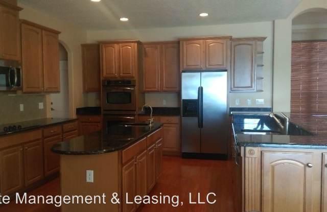 9926 Oak Quarry Dr. Gallery 4